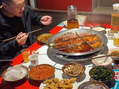 -厂花素芬九宫格火锅(红光店)