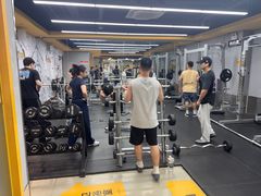 -超鹿运动(大唐世家店)