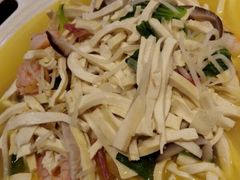 -赶海部落海鲜城(海阳路店)