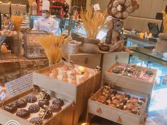 -万达瑞华酒店美食汇自助餐厅(楚河汉街店)