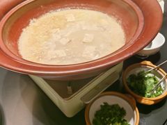 -忆江南·临江鱼馆