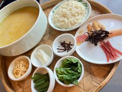 -一坐一忘云南菜(嘉里中心店)