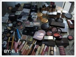 -上海彩妆秀摄影设计有限公司