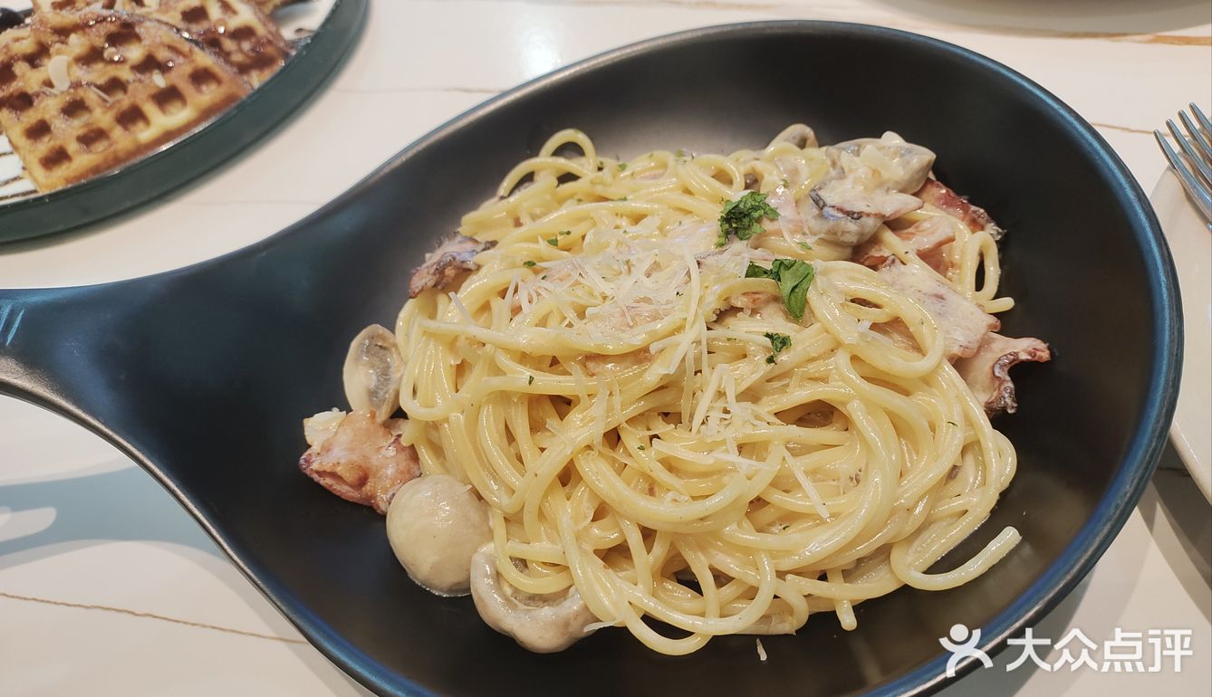 好实在的西餐店，美味又满足～[糖果]