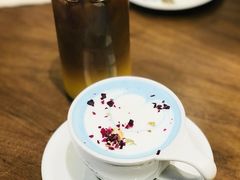 -ZING COFFEE 镜咖啡