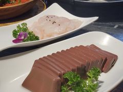 -热火朝天鲜切牛肉火锅(南强街巷店)