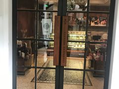 门面-星巴克臻选(广州沙面店)