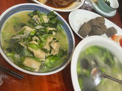 -芦茨金富饭庄·25年老字号·专做稻草鸡