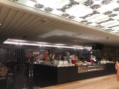 -圣丰索菲特·2 On 988 Café 自助餐厅
