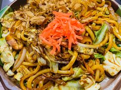 牛肉炒乌冬面-黑牛の店·和牛烧肉(大悦城店)