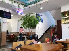 大堂-双桥园·云南过桥米线(古城南门店)