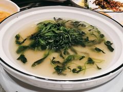 -马老六清真餐饮(西站店)