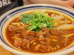 -醉牛腩·面小馆