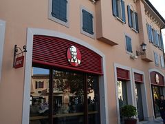 门面-肯德基(新佛罗伦萨店)