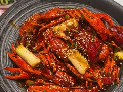 -肥肥虾庄·金牌油焖大虾(杨园滨江时代walk店)