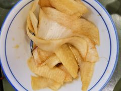 -沙胆彪炭炉牛杂煲(成都玉林店)