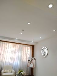 -HEYAN荷妍专业脱毛连锁机构