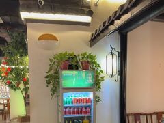 -卢大鲜鱼头捞饭(美利广场店)