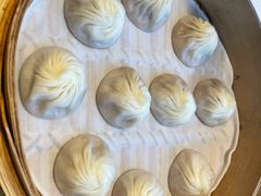 特色小笼包-鼎泰丰(嘉年华•海信广场VILLAGE店)