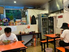 大堂-张氏贵州遵义羊肉粉(伴山名都店)