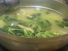-烹然四季椰子鸡火锅(姚家园万象汇店)
