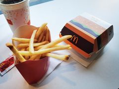 -麦当劳(杭州三花国际店)