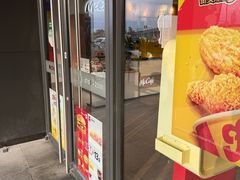 -麦当劳(南汇车市店)