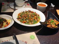 -舌尖上的食缘花园主题餐厅