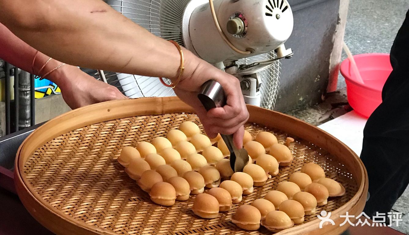 广东探店｜藏在居民楼里面的鸡蛋仔！小时候的的味道～