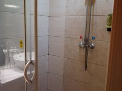 -龙岩东方凯悦商务酒店(国际美食城店)