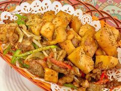 馕饼炒肉-新疆红柳花餐厅(新洲店)
