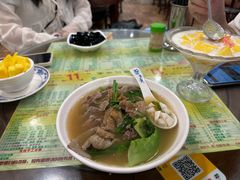 牛三星-顺记冰室(宝华路店)