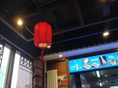 -亿诣蝎府炸酱面羊蝎子火锅(酷车小镇店)