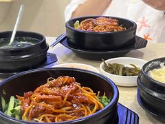 -拌来拌去石鍋拌飯(文鼎店)