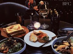 -wineapp葡萄酒餐吧(外滩金融中心店)
