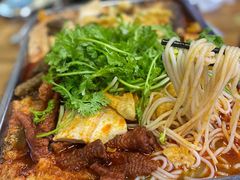 -在巷子里的烤肉店·螺蛳粉烤鱼·牛蛙(和美城店)