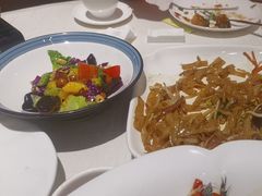-顺峰海鲜酒楼(省府店)