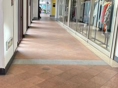 -枫叶小镇奥特莱斯