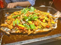 -俏巴妹烤鱼香锅(奥体店)