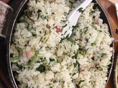 -侬佳蒸菜馆(听潮店)