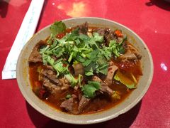-谢老五跷脚牛肉·非遗传承店