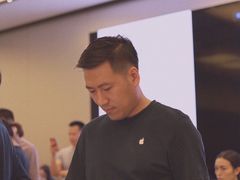 -Apple零售店(深圳益田假日广场店)