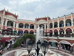 -佛罗伦萨小镇广佛名品奥特莱斯(疏港路店)