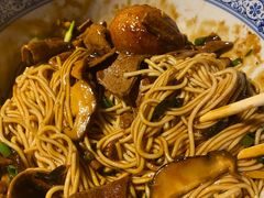 -沪西老弄堂面馆(定西路店)