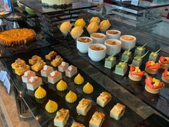 -万达文华酒店·48F云端窗景美食汇自助餐厅