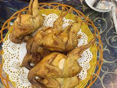 盐焗鹌鹑-祈胜邨•顺德鱼生•顺德菜(容桂店)