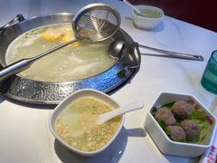 -浪里寻·臻牛养生牛肉火锅(方圆荟店)