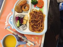 -蓝精灵乐园·世茂精灵之城主题乐园