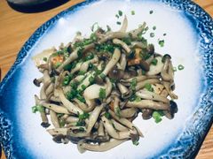 蟹味菇炒竹轮-吉川居酒屋(建国北路店)