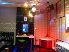 -麦霸KTV(光谷店)